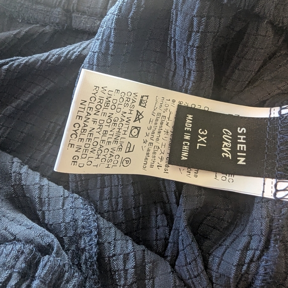 SHEIN Curve Women's Plus 3X Dark Blue Wide Leg Light Pull-on Pants With Side Tie - Picture 5 of 7